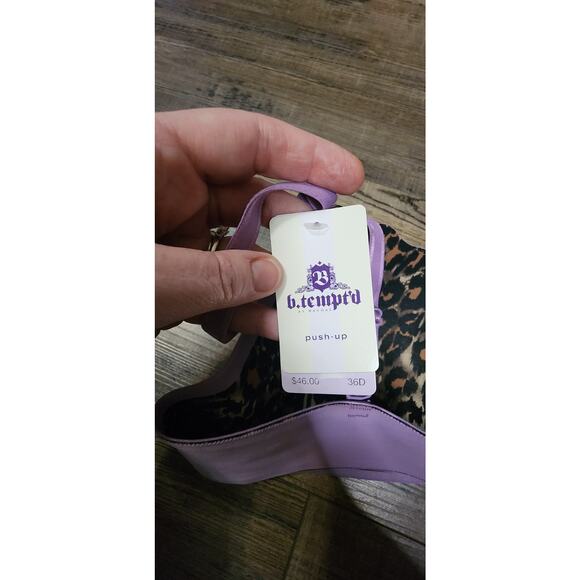 Womens Seamless Scalloped Bras B.temp'd Sz 36D New With Tags. 2182 - Picture 7 of 8